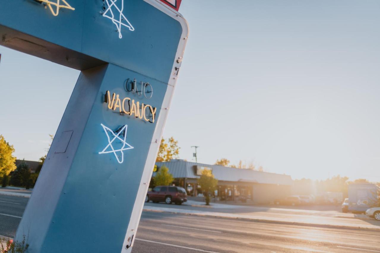 Sapphire Motel Midtown Bozeman Eksteriør billede